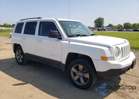 2015 Jeep Patriot Latitude из США, поврежденный, VIN 1C4NJRFB7FD382724